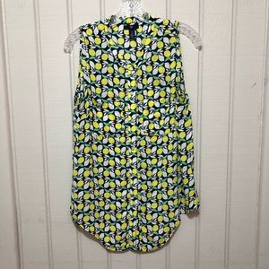 Gap button down lemon print shirt